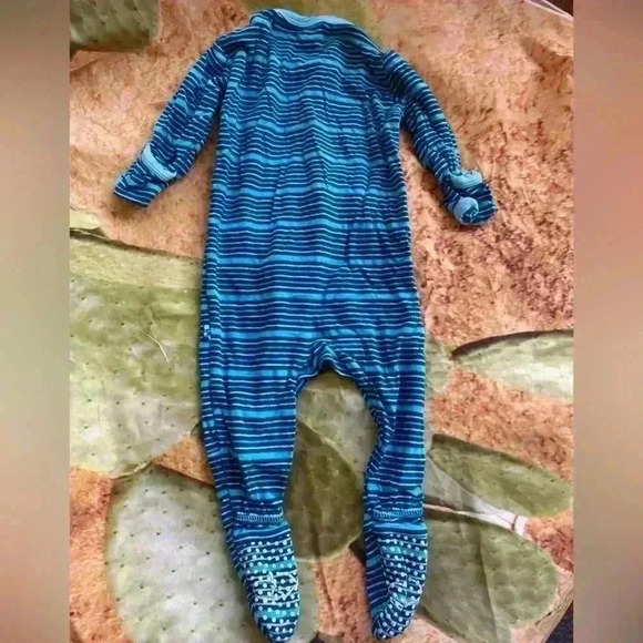 Kickee Pants Bamboo Footie - Picture 3 of 4